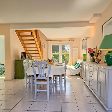 Les Chenes Verts By Interhome *