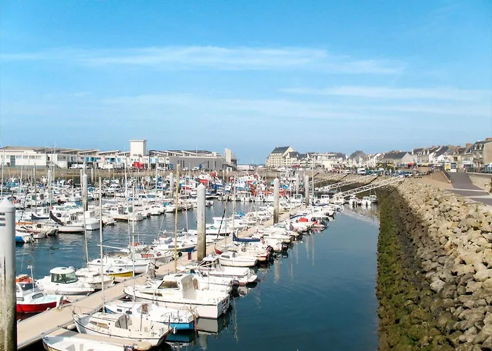 Les Chenes Verts By Interhome